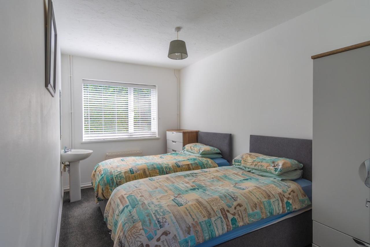 Ivy Cottage With Sea Views Бидефорд Екстериор снимка